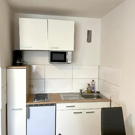 Monteurwohnung Duisburg-neumuehl Apartment *